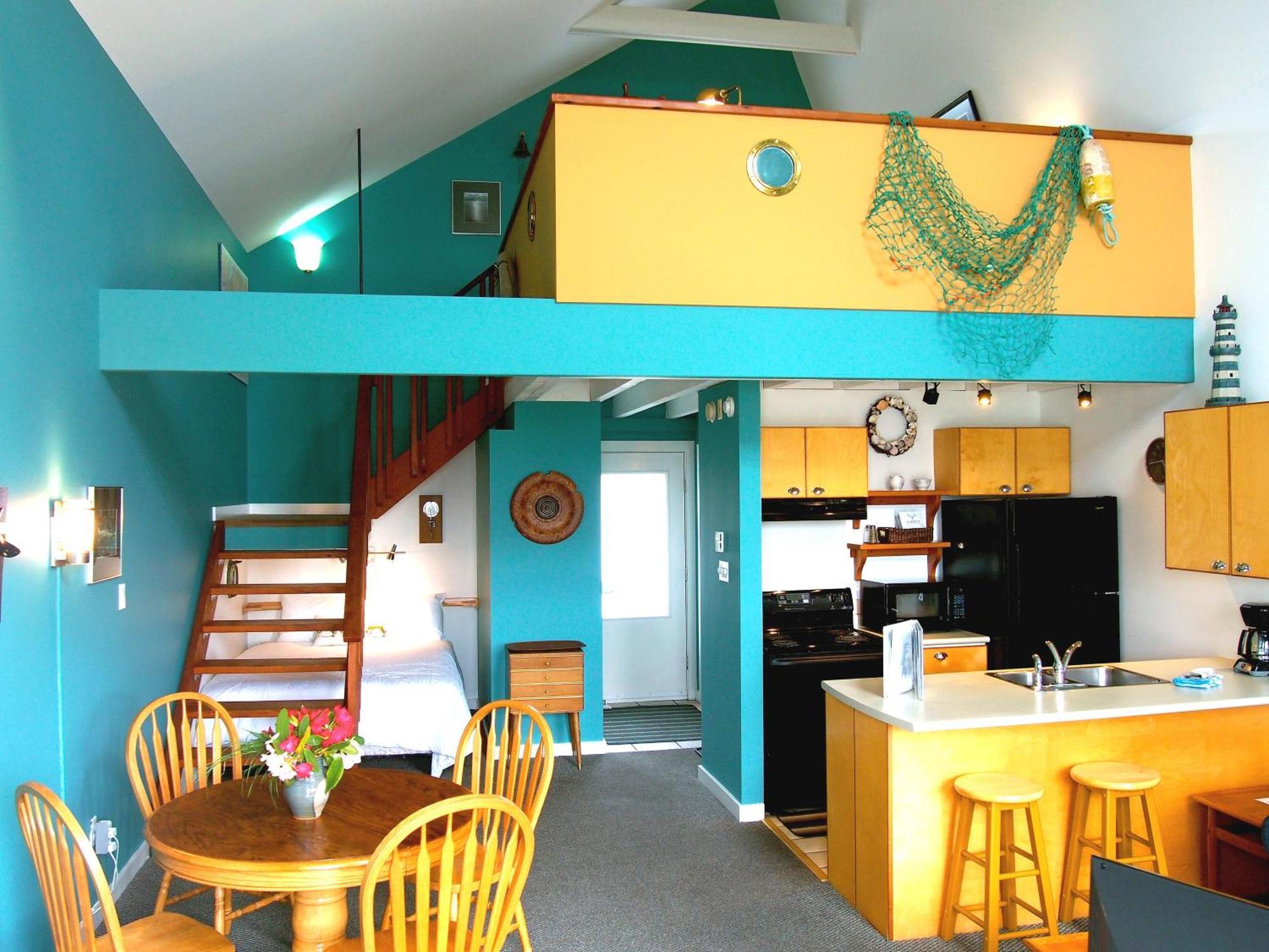 Island Village Properties At Fred Tibbs Tofino Zewnętrze zdjęcie