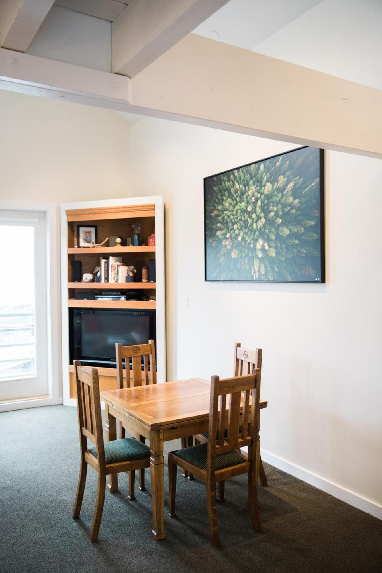 Island Village Properties At Fred Tibbs Tofino Zewnętrze zdjęcie