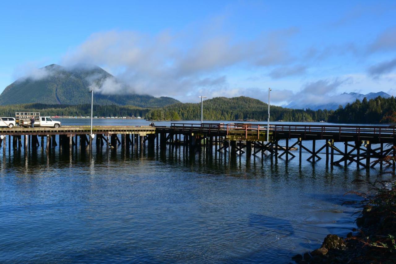Island Village Properties At Fred Tibbs Tofino Zewnętrze zdjęcie